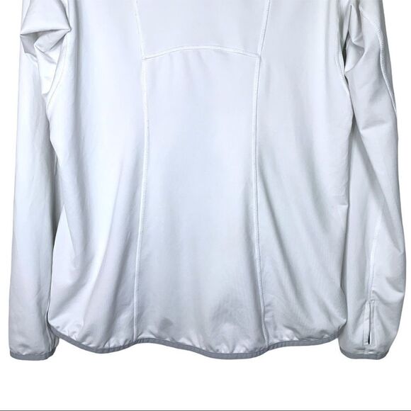 Marmot Frequency Hybrid Jacket in Grey and White - Picture 9 of 10